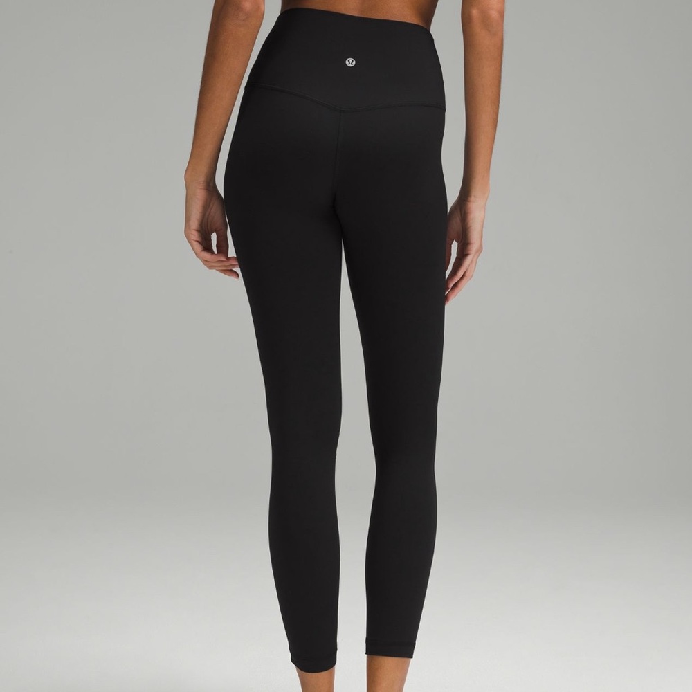 Black high rise lululemon leggings